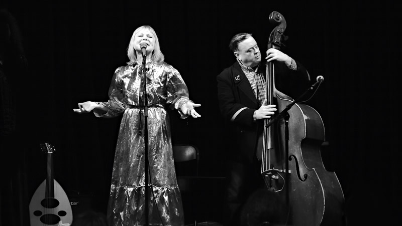 Alyona Molovanova et Stephen Harrison le vendredi 11 juillet