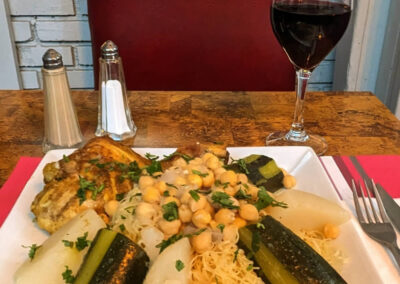 Rechta poulet fermier, nouilles fraiches, sauce blanche